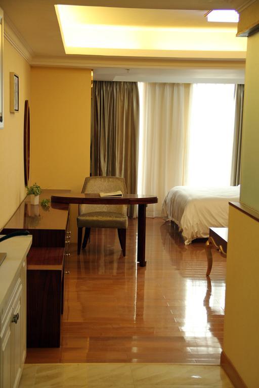 Waifiden Grand Easter International Apartment Guangzhou Kamer foto
